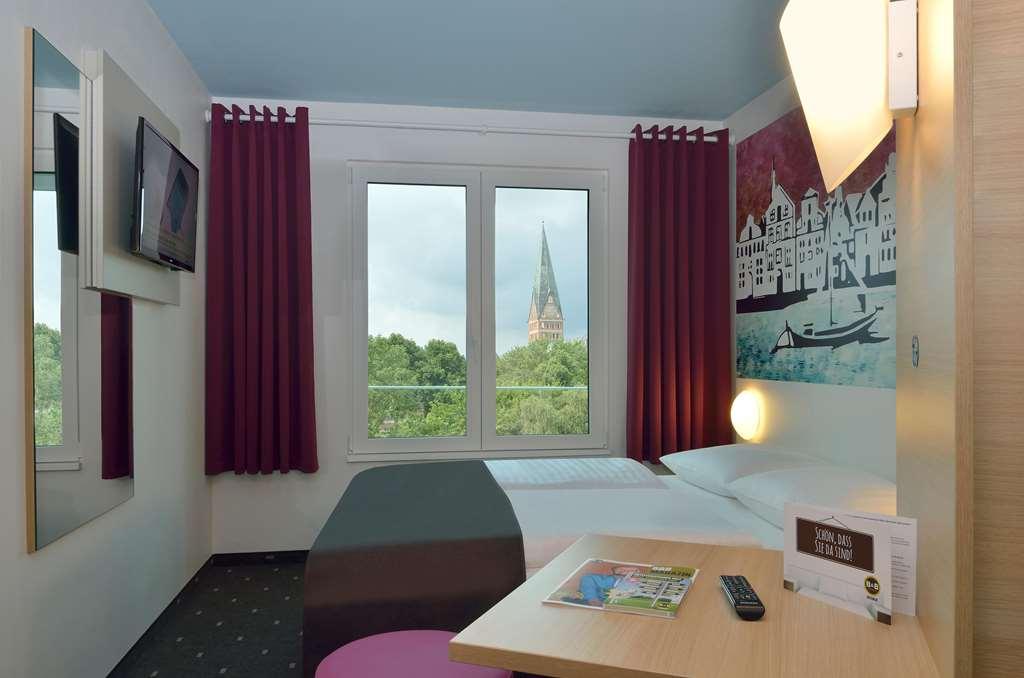 B&B Hotel Lueneburg Стая снимка